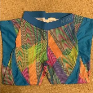Nike cropped workout pants